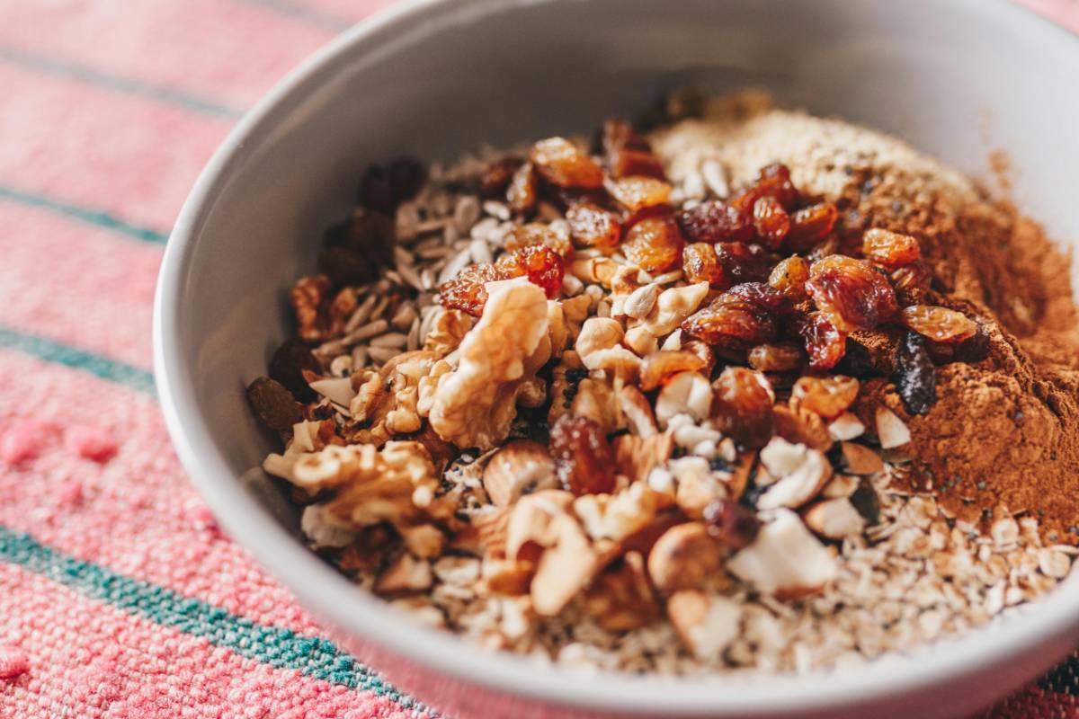 Easy and Healthy Snack Ideas for Busy Lifestyles